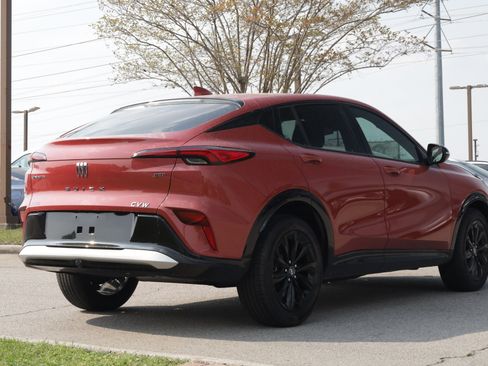 Used 2024 Buick Envista Sport Touring image 5