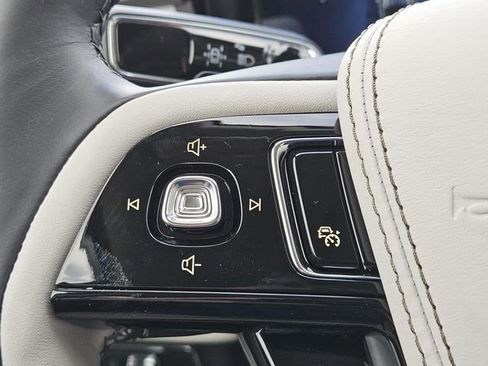 New 2026 Lincoln Aviator Reserve image 14