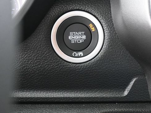 New 2026 RAM 1500 Express AWD/4WD image 20