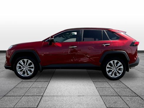 Used 2025 Toyota RAV4 Limited w/ Weather Package AWD/4WD image 8