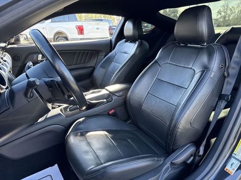 Used 2022 Ford Mustang GT Premium w/ Ford Safe & Smart Package image 11