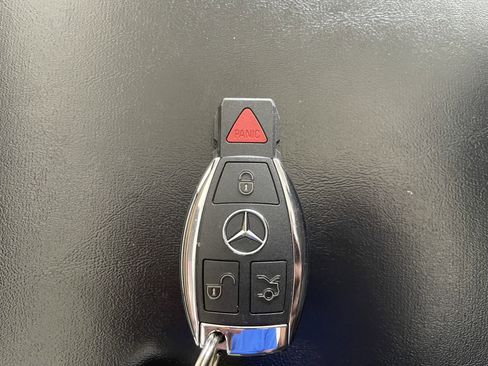 Used 2013 Mercedes-Benz E 350 Coupe image 23