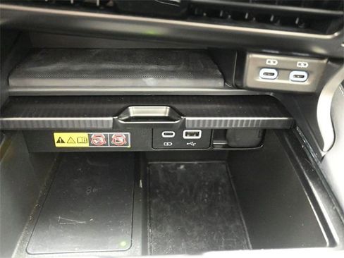 Used 2024 Lexus RX 500h F Sport w/ Convenience Package image 34