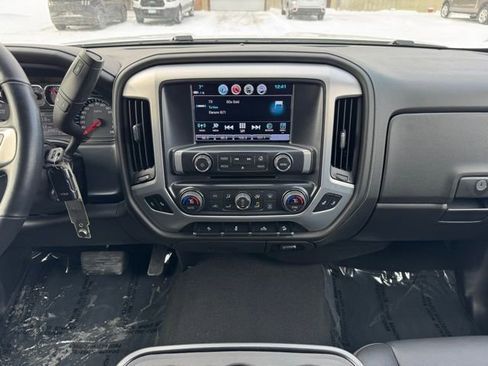 Used 2018 GMC Sierra 1500 SLT w/ SLT Premium Package image 2