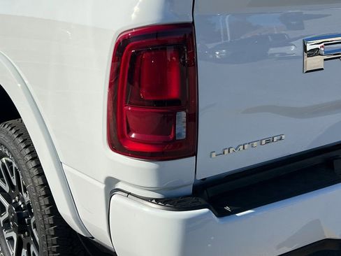 New 2026 RAM 2500 Limited AWD/4WD image 20