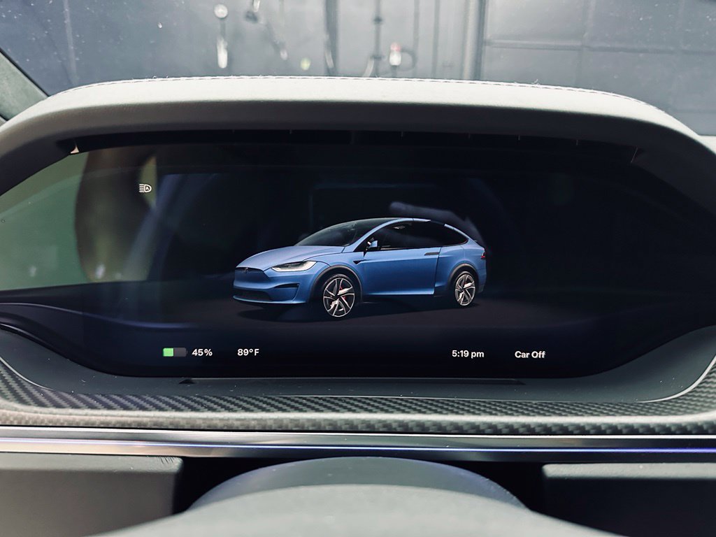 Used 2026 Tesla Model X Plaid AWD/4WD image 32