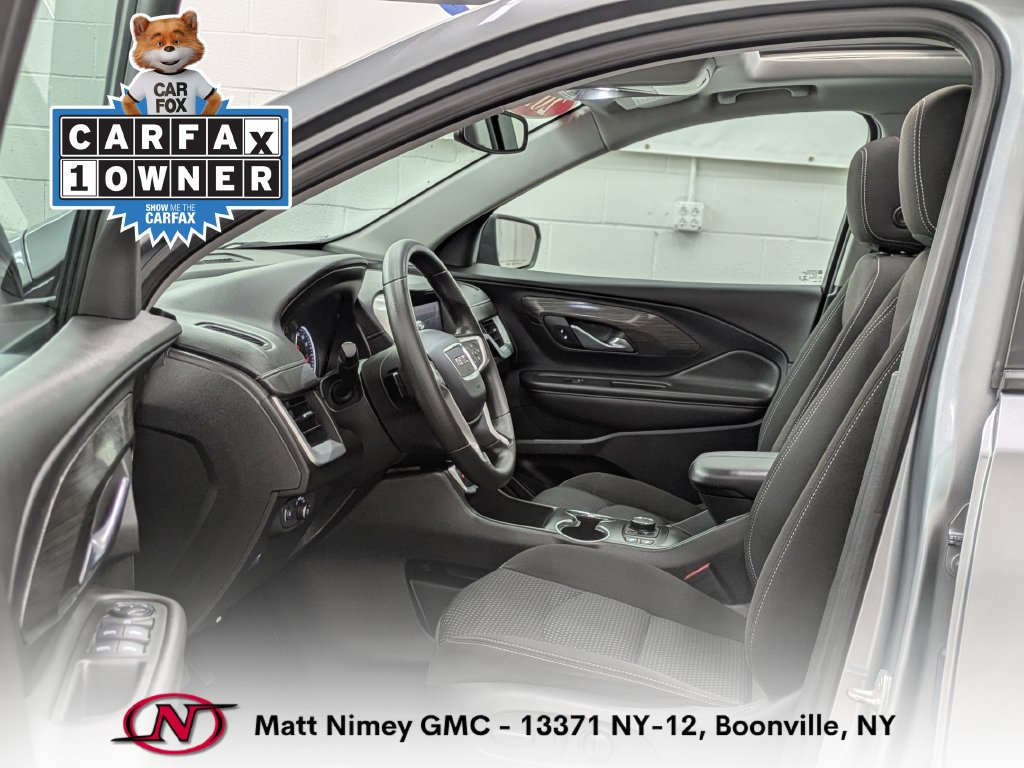 Used 2023 GMC Terrain SLE w/ Driver Convenience Package AWD/4WD image 4