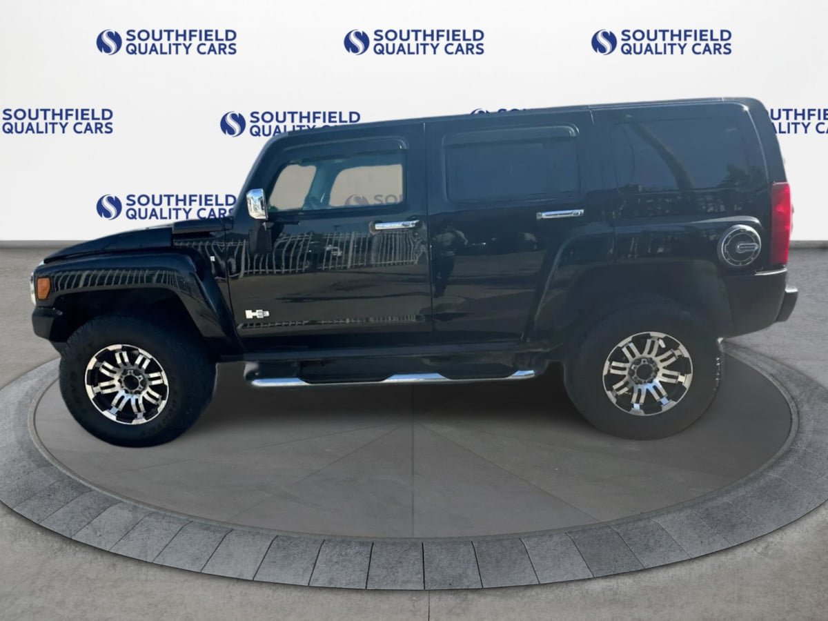 Used 2007 HUMMER H3 AWD/4WD image 3
