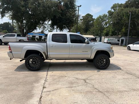 Used 2013 Toyota Tacoma PreRunner w/ TRD Sport Pkg RWD image 7