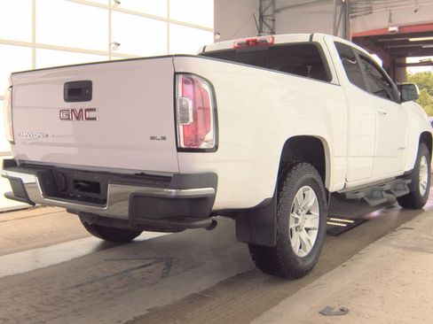 Used 2018 GMC Canyon SLE w/ SLE Convenience Package RWD image 4