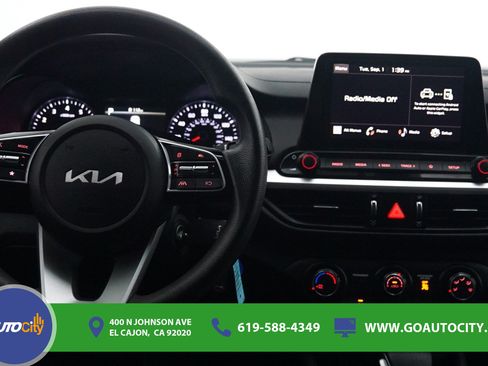 Used 2024 Kia Forte LX FWD image 5