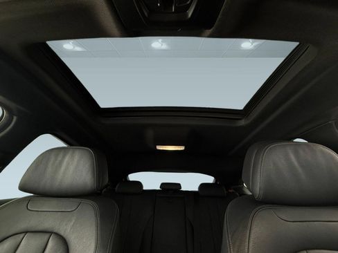 Used 2019 BMW X6 sDrive35i RWD image 22