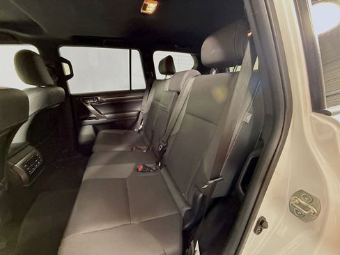 Used 2022 Lexus GX 460 w/ Black Line Special Edition AWD/4WD image 23