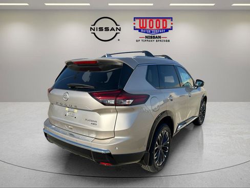 New 2026 Nissan Rogue Platinum w/ Platinum Premium Package AWD/4WD image 3