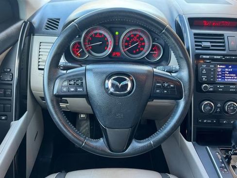 Used 2012 MAZDA CX-9 Touring w/ Moonroof & Bose Audio Pkg image 16