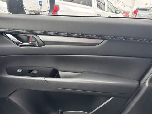 Used 2025 MAZDA CX-5 AWD 2.5 S w/ Preferred Package image 24