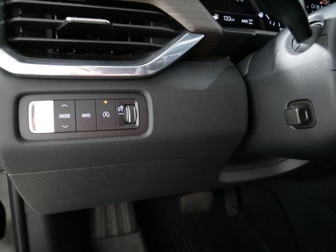 Used 2024 GMC Acadia Denali w/ Super Cruise Package AWD/4WD image 26