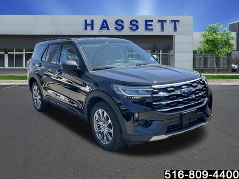 Used 2026 Ford Explorer Active w/ Active Comfort Package image 1