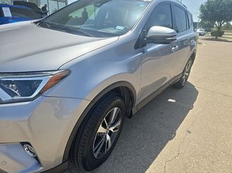 Used 2018 Toyota RAV4 XLE FWD video 1