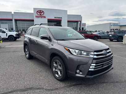 Used 2017 Toyota Highlander Limited Platinum