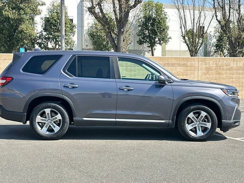 Certified 2023 Honda Pilot EX-L image 3