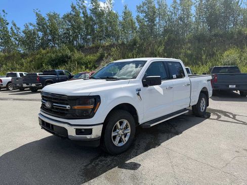 Used 2025 Ford F150 XLT w/ Equipment Group 301A Standard AWD/4WD image 3