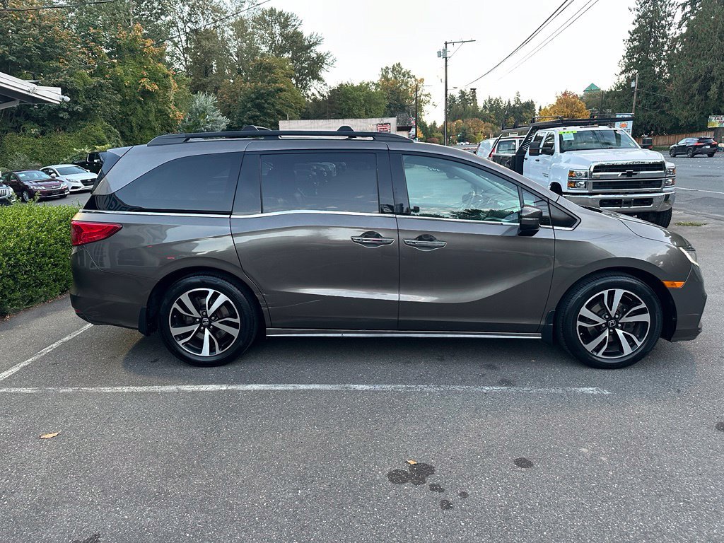 Used 2018 Honda Odyssey Elite image 4