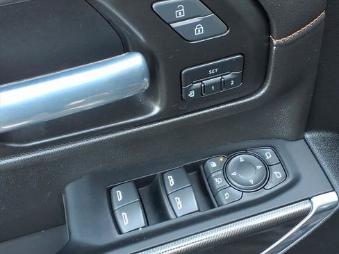 Certified 2021 GMC Sierra 2500 AT4 w/ Gooseneck/5TH Wheel Package image 19