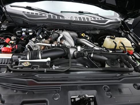 Used 2020 Ford F250 Lariat w/ Lariat Ultimate Package AWD/4WD image 47