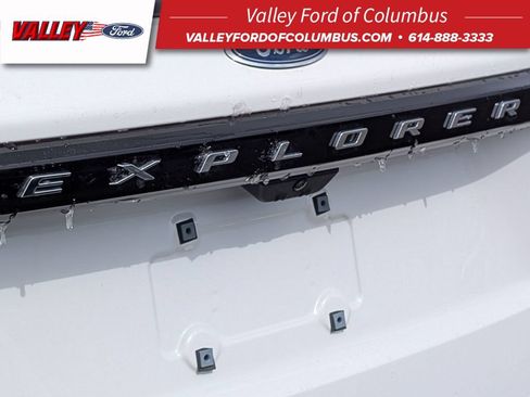 New 2025 Ford Explorer Active w/ Active Comfort Package AWD/4WD image 15
