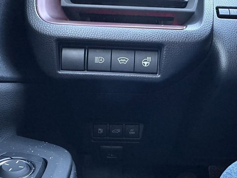 New 2026 Toyota Prius Plug-In Hybrid image 27