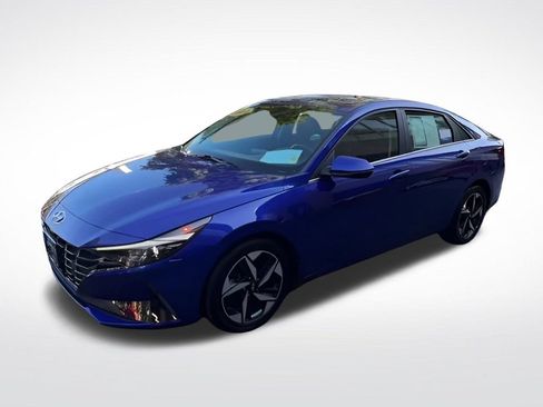 Used 2023 Hyundai Elantra Limited FWD image 6