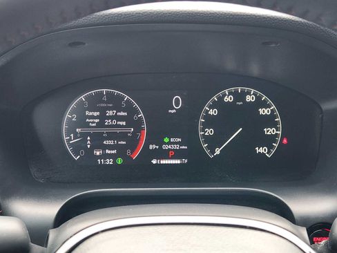 Used 2024 Honda HR-V Sport image 16