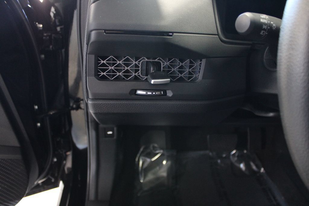 Used 2025 Honda Accord SE image 8