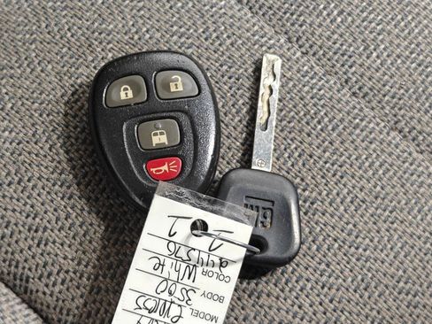 Used 2016 Chevrolet Express 3500 LT w/ LT Preferred Equipment Group RWD image 12