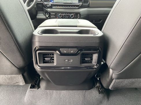 Used 2023 Chevrolet Silverado 1500 ZR2 image 49