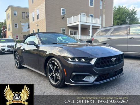 Used 2024 Ford Mustang Premium RWD image 3