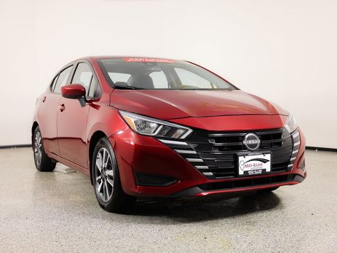 Used 2024 Nissan Versa SV w/ Trunk Package image 11