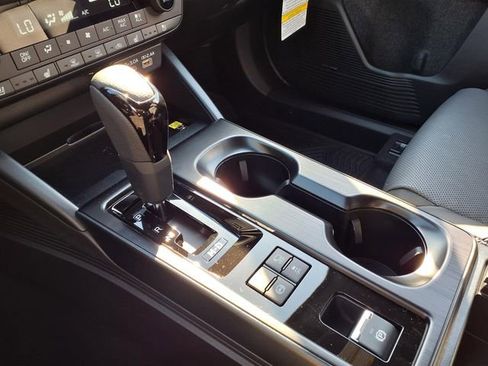 New 2026 Subaru Outback Touring AWD/4WD image 16