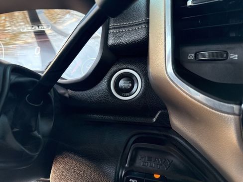 Used 2022 RAM 2500 Laramie image 31