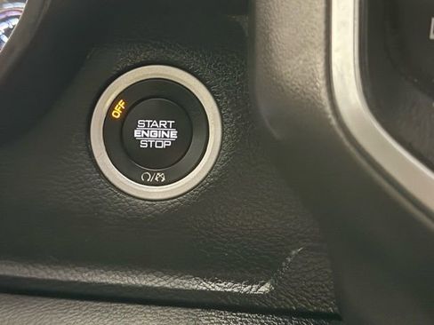 Used 2021 RAM 1500 Big Horn image 25