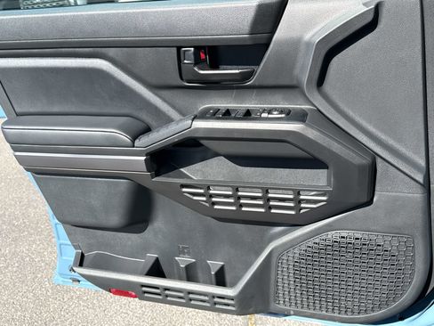 New 2026 Toyota Tacoma SR5 AWD/4WD image 10