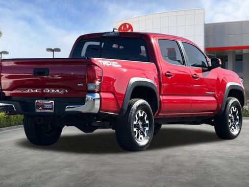 Used 2016 Toyota Tacoma TRD Off-Road w/ Towing Package RWD image 4
