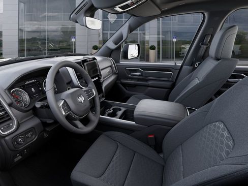 New 2026 RAM 1500 4x4 Crew Cab image 24