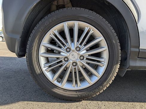 Used 2021 Hyundai Kona SEL Plus image 16