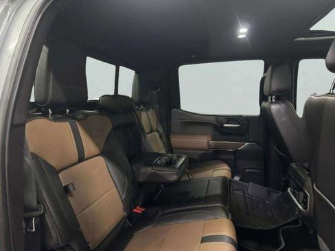 Used 2021 Chevrolet Silverado 1500 High Country w/ Technology Package AWD/4WD image 37