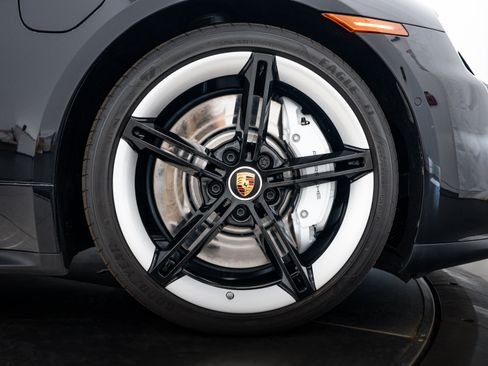 Certified 2024 Porsche Taycan GTS AWD/4WD image 11