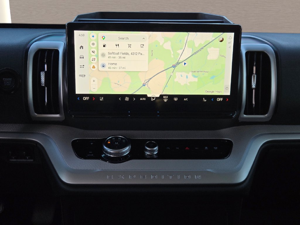 Used 2026 Ford Expedition Active RWD image 18