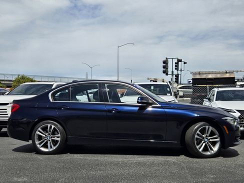 Used 2016 BMW 340i Sedan image 3