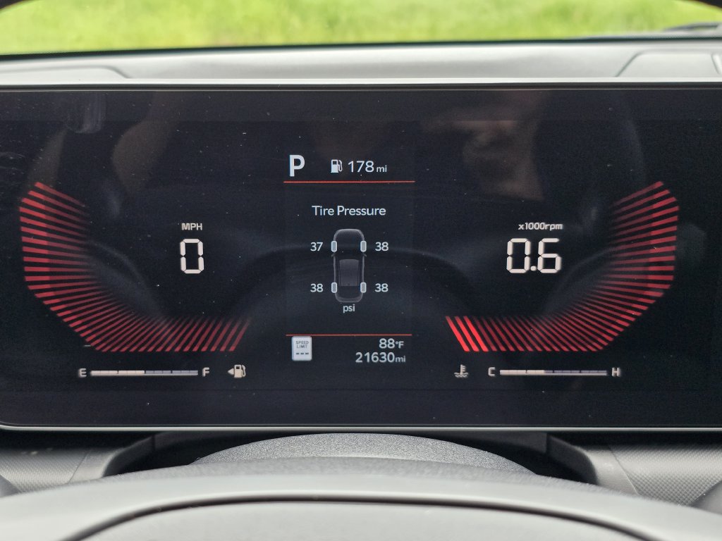 Certified 2025 Kia K4 FWD image 26